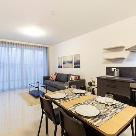 Ta Xbiex Beautiful Central Penthouse 1Br מראה חיצוני תמונה