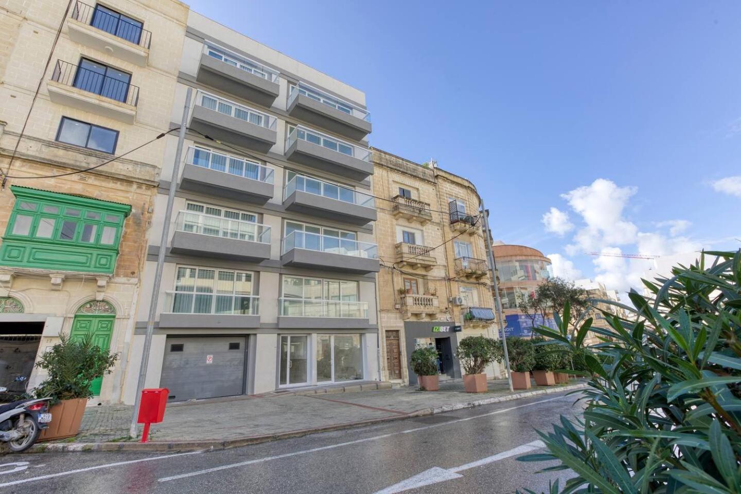 Ta Xbiex Beautiful Central Penthouse 1Br מראה חיצוני תמונה