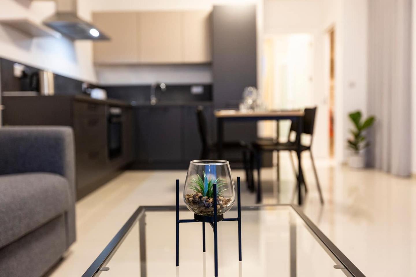 Ta Xbiex Beautiful Central Penthouse 1Br מראה חיצוני תמונה